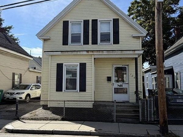 126 W 6th St., Lowell, MA 01850