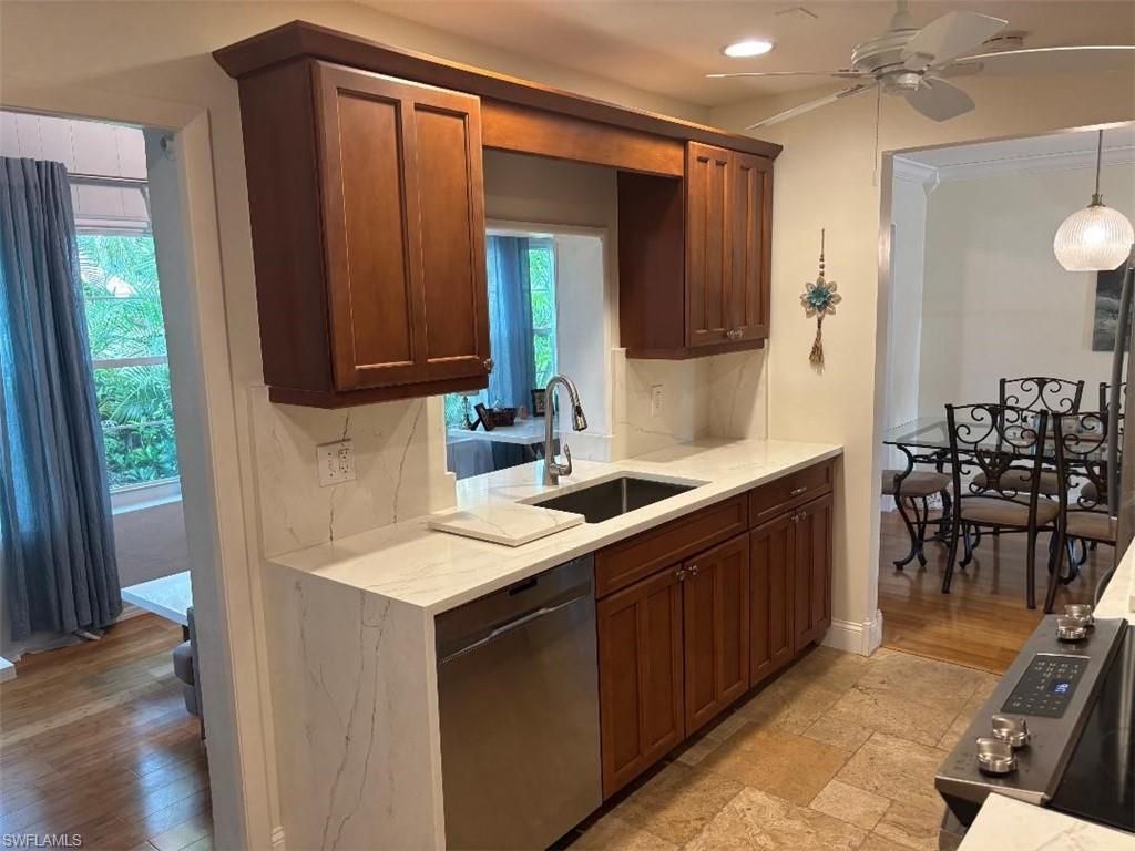 1051 Forest Lakes Dr, Unit 21B, Naples, FL 34105 Photo