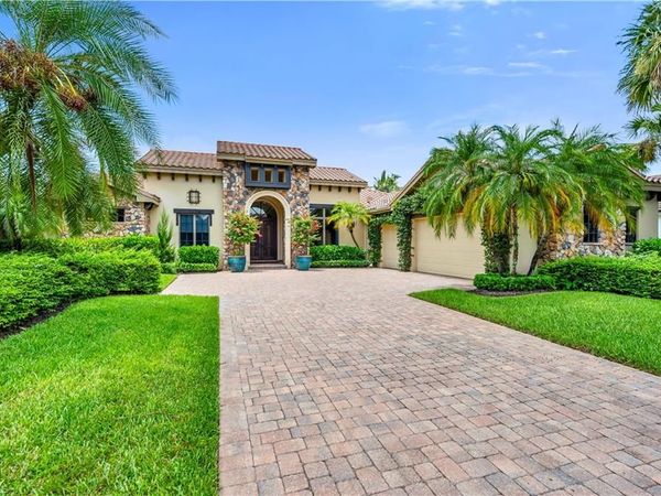 11875 Hedgestone CT , NAPLES, FL 34120