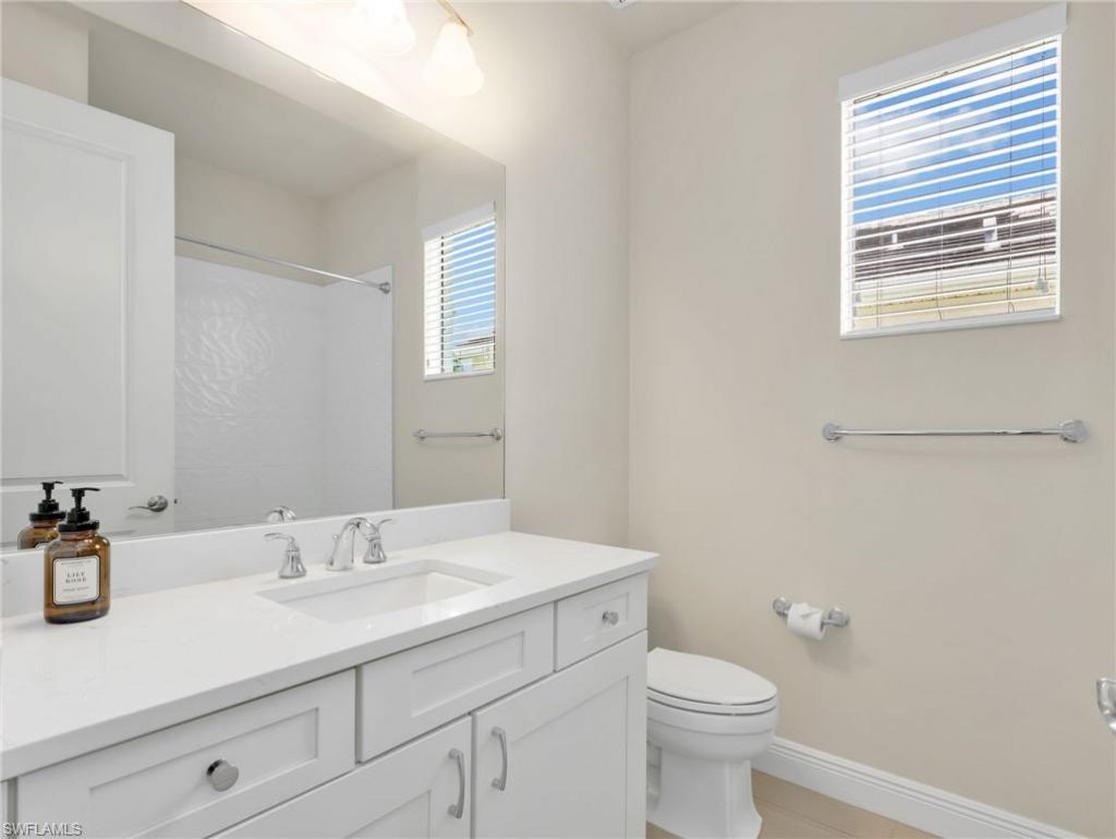 8893 Redonda Dr, Naples, FL 34114 Photo