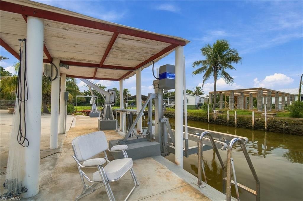 173 N Lopez Ln , Chokoloskee, FL 34138 Photo