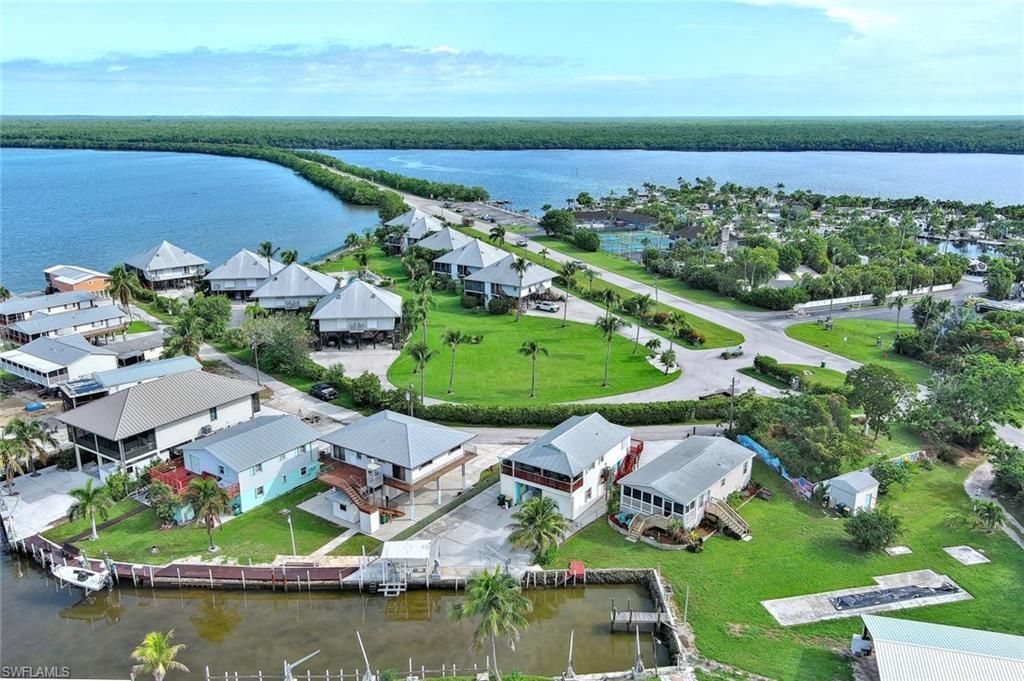 173 N Lopez Ln , Chokoloskee, FL 34138 Photo