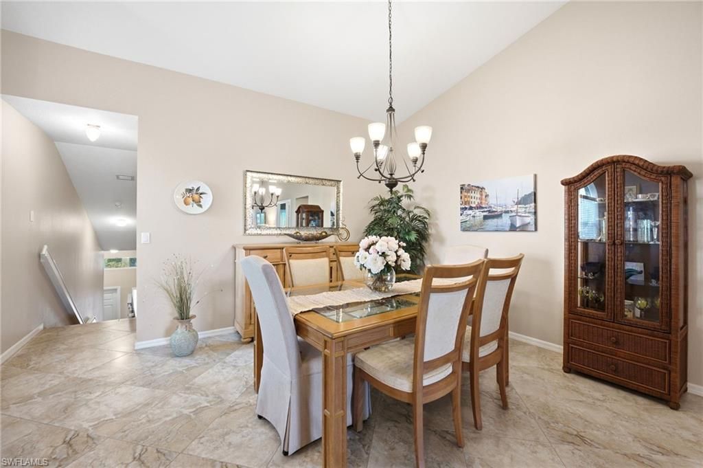 2555 Aspen Creek Ln, Unit 201, Naples, FL 34119 Photo
