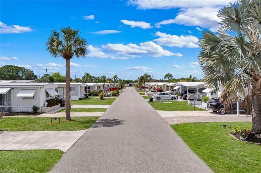 27365 Joann Dr, Bonita Springs, FL 34135 Photo