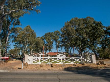 1417 E St, Rio Linda, CA 95673 Photo