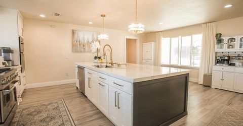 1417 E St, Rio Linda, CA 95673 Photo