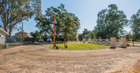 1417 E St, Rio Linda, CA 95673 Photo