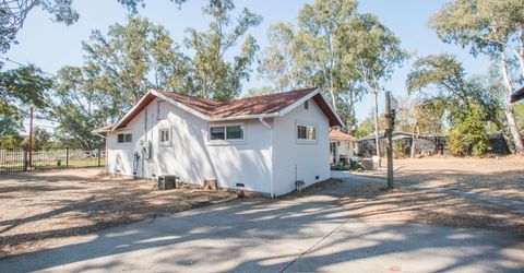 1417 E St, Rio Linda, CA 95673 Photo