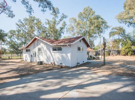 1417 E St, Rio Linda, CA 95673 Photo