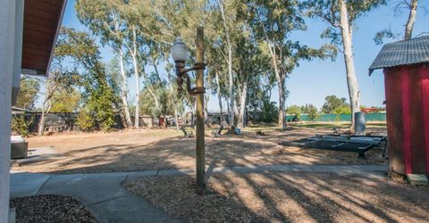 1417 E St, Rio Linda, CA 95673 Photo