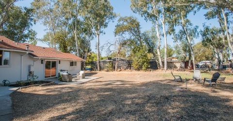 1417 E St, Rio Linda, CA 95673 Photo
