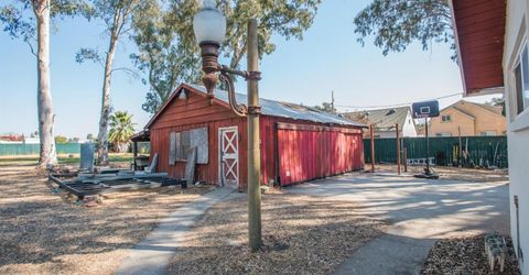 1417 E St, Rio Linda, CA 95673 Photo