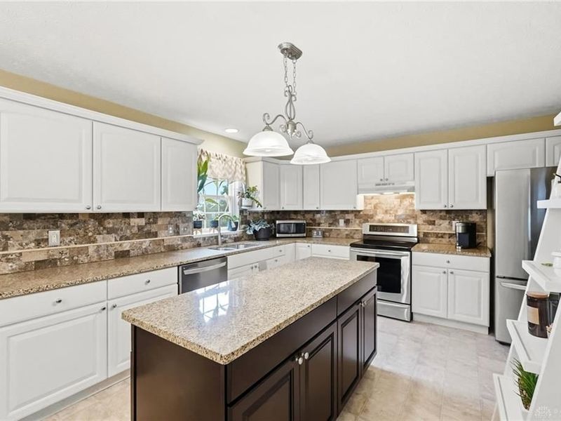 1386 Emily Beth Drive, Miamisburg, OH 45342 Photo 18