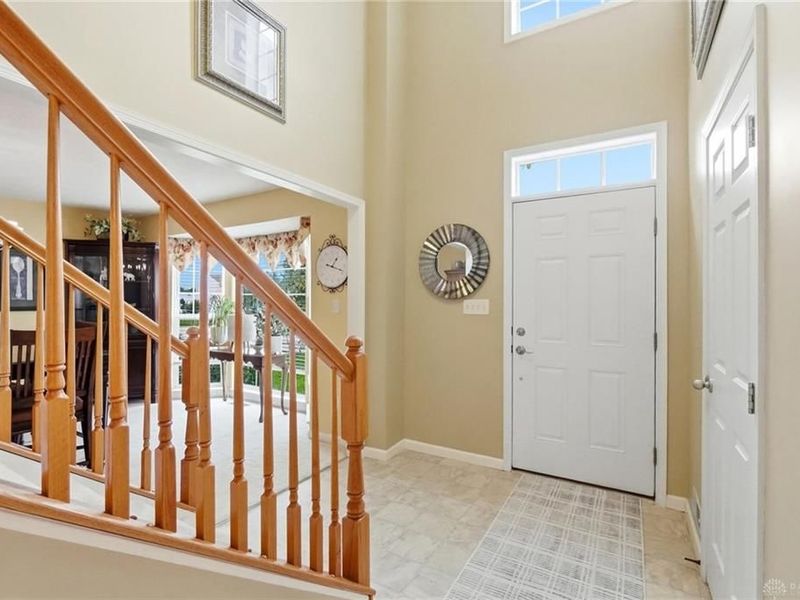 1386 Emily Beth Drive, Miamisburg, OH 45342 Photo 6