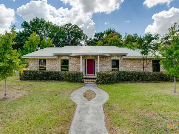 704 Illinois Avenue , Killeen, TX 76541