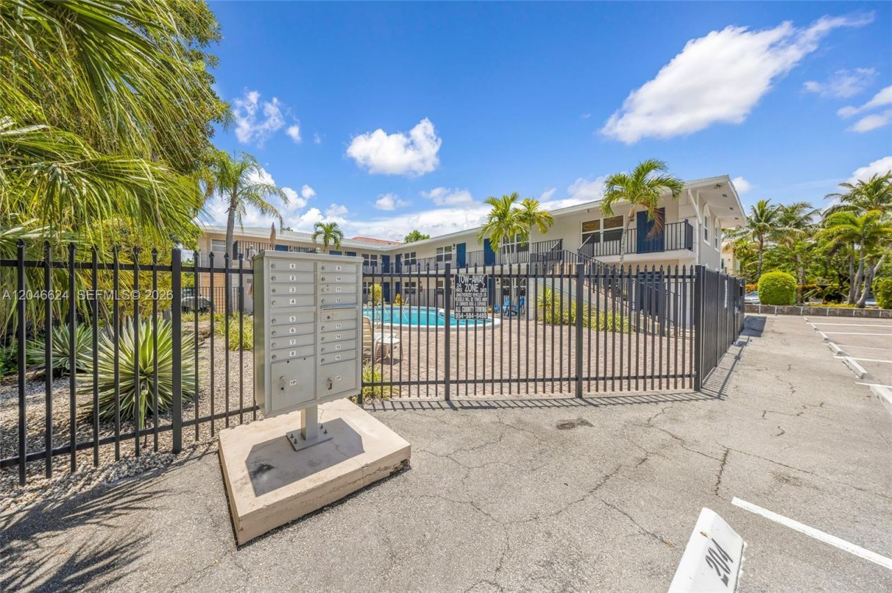 660 NE 11th Ave, Unit 102, Fort Lauderdale, FL 33304 Photo