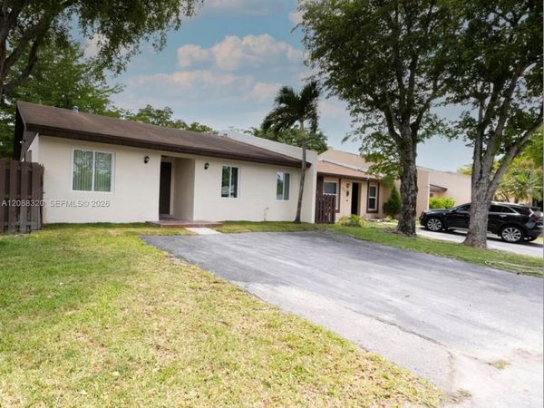 11701 SW 122nd Ct , Unit 11071, Miami, FL 33186