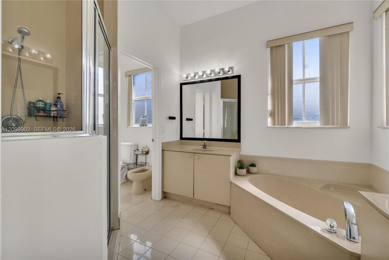 Please Call For Address, Hialeah, FL 33018 Photo