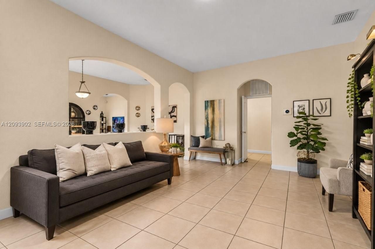 Please Call For Address, Hialeah, FL 33018 Photo