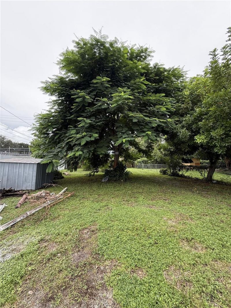 2610 Pierce St , Hollywood, FL 33020 Photo