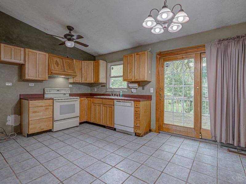 200 Westbrook Drive, Harrison, OH 45030 Photo 10