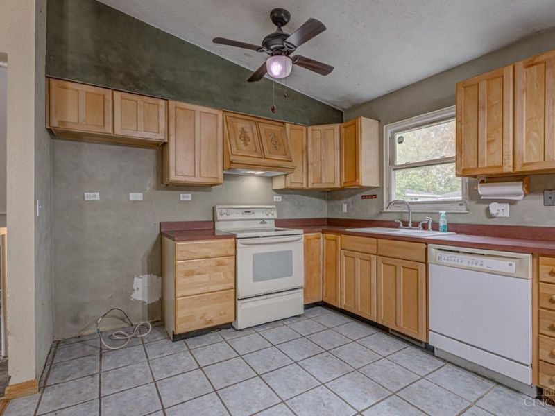 200 Westbrook Drive, Harrison, OH 45030 Photo 9