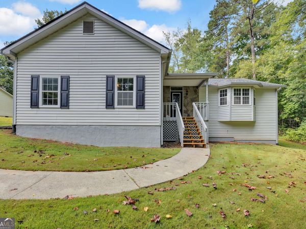 2067 Brandy Woods Drive SE, Conyers, GA 30013