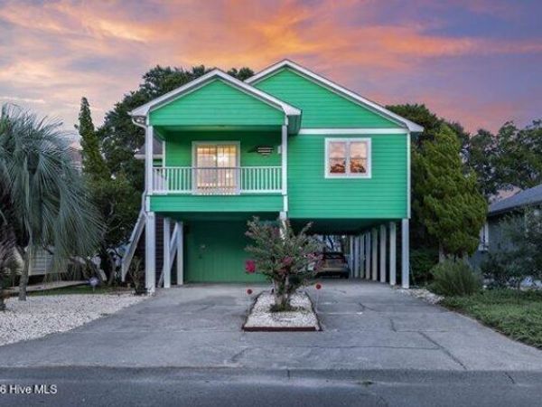 930 Tidewater Lane, Carolina Beach, NC 28428