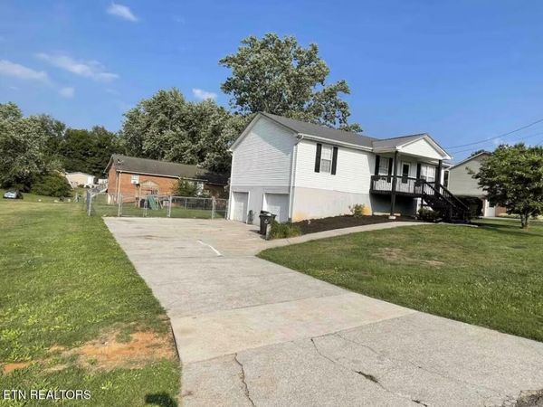 2204 Center Circle, Jefferson City, TN 37760