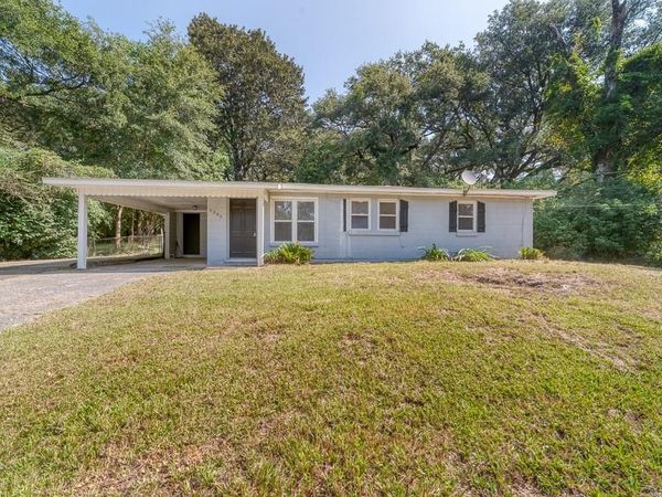 2305 Vivian Drive, Mobile, AL 36693