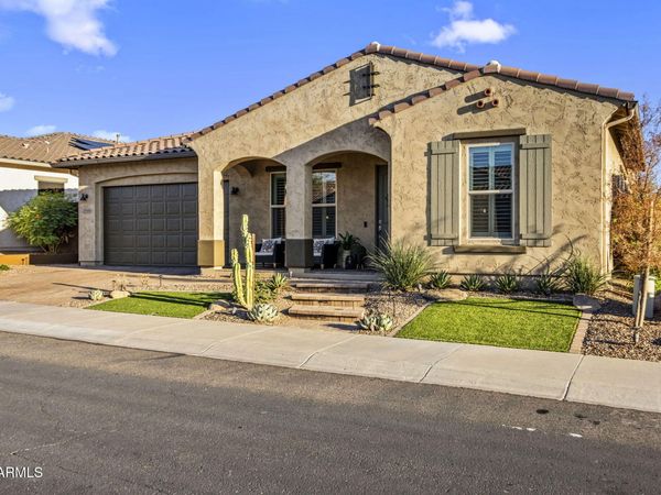 2939 E CREST Lane, Phoenix, AZ 85050
