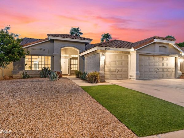 4532 E CHARLESTON Avenue, Phoenix, AZ 85032