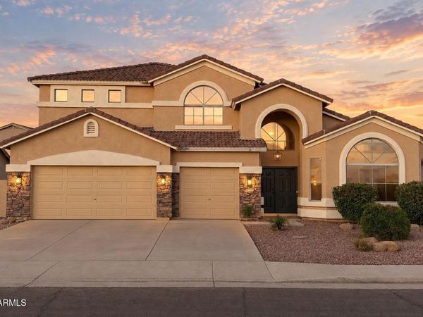 3709 S MARTINGALE Road, Gilbert, AZ 85297