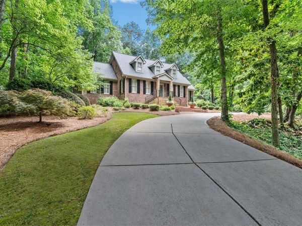 682 Austin Drive SE, Smyrna, GA 30082