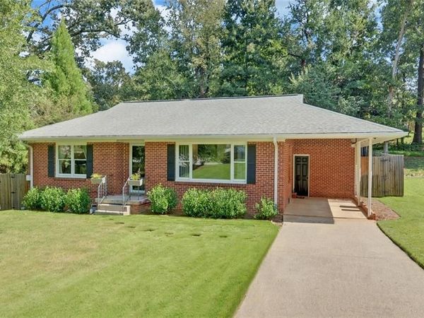 1398 Cumberland Drive , Gainesville, GA 30501