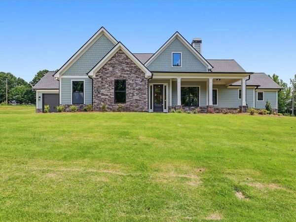 105 Maney Drive, Statham, GA 30666