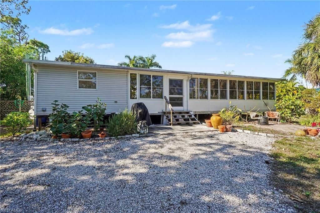 5228 Stringfellow Rd , Saint James City, FL 33956 Photo