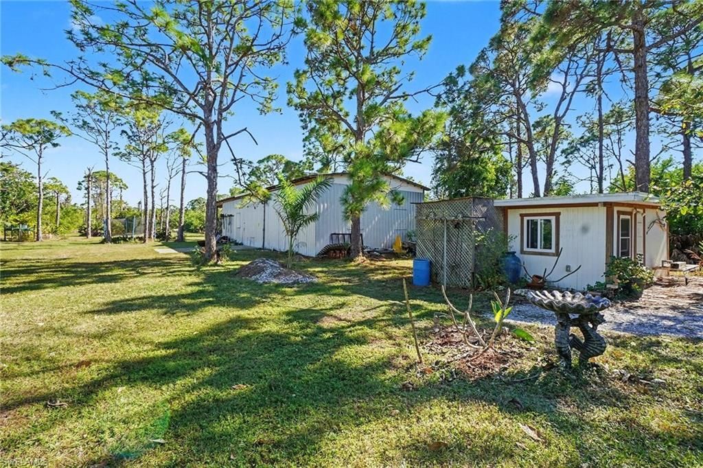 5228 Stringfellow Rd , Saint James City, FL 33956 Photo