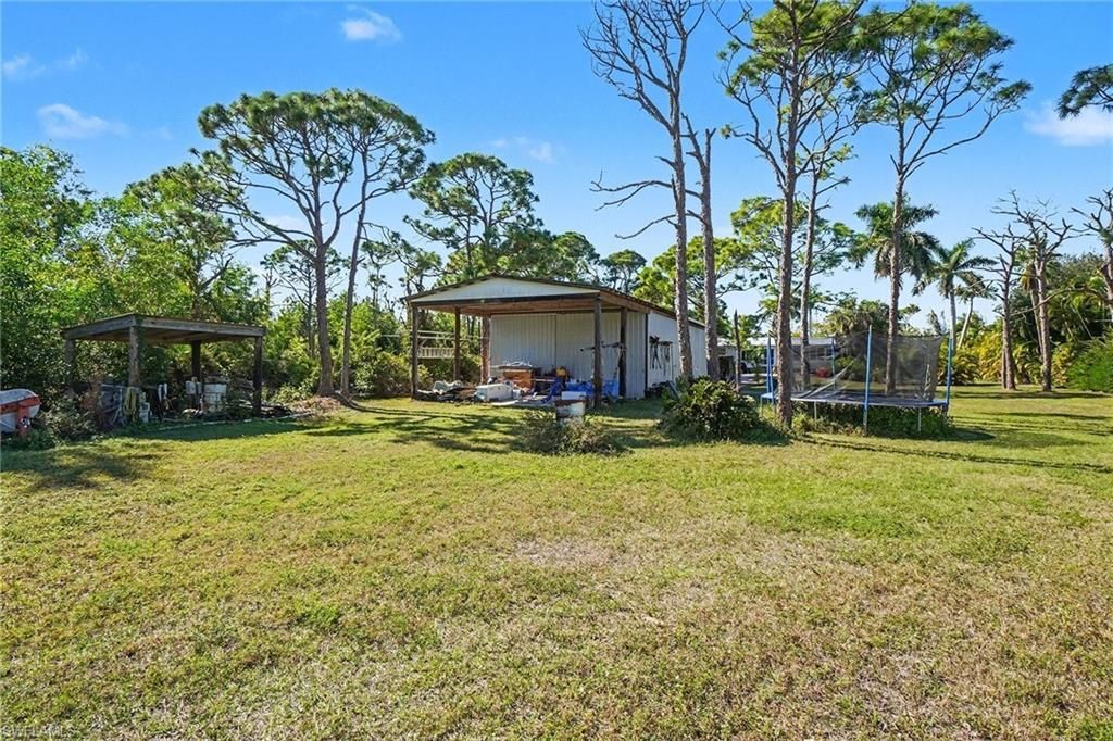 5228 Stringfellow Rd , Saint James City, FL 33956 Photo