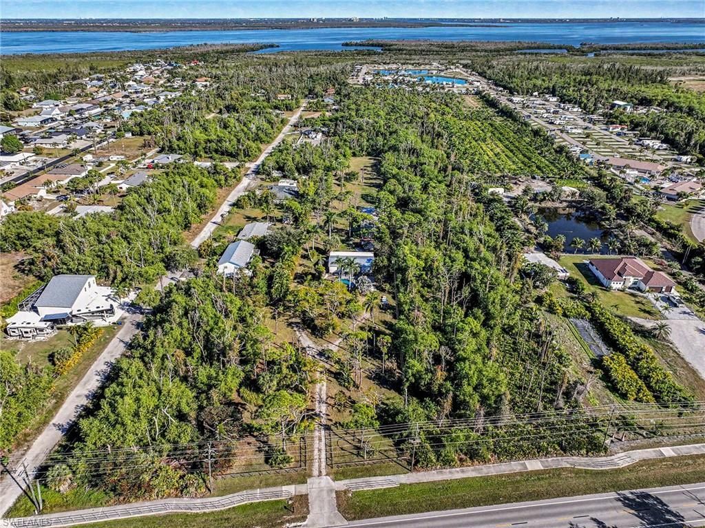 5228 Stringfellow Rd , Saint James City, FL 33956 Photo