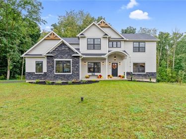 2020 Rubicon Road, Baldwinsville, NY 13027
