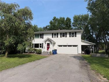 781 Campbell Boulevard , Buffalo, NY 14228