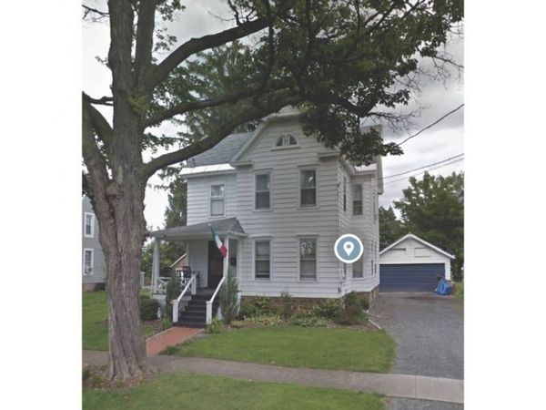 422 Washington Avenue , Oneida, NY 13421