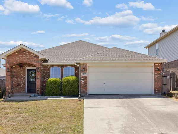 9205 Nathan Drive, White Settlement, TX 76108