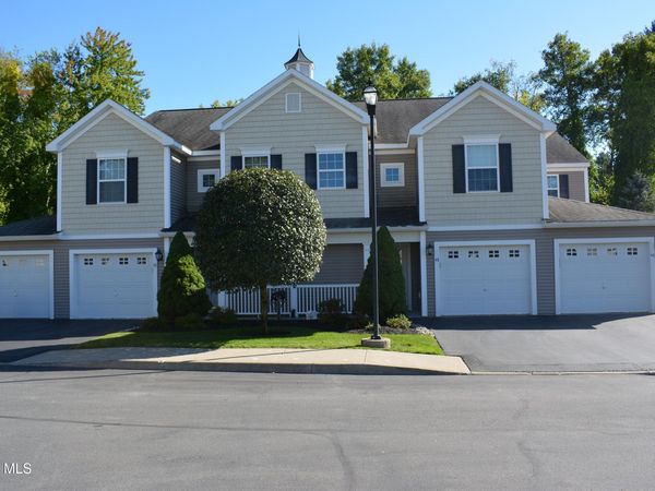 48 Treasures Place, Queensbury, NY 12804