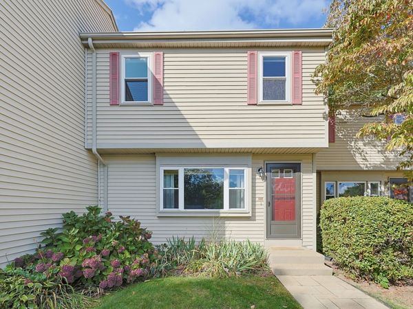 152 E. Bacon St., Unit D5, Plainville, MA 02762