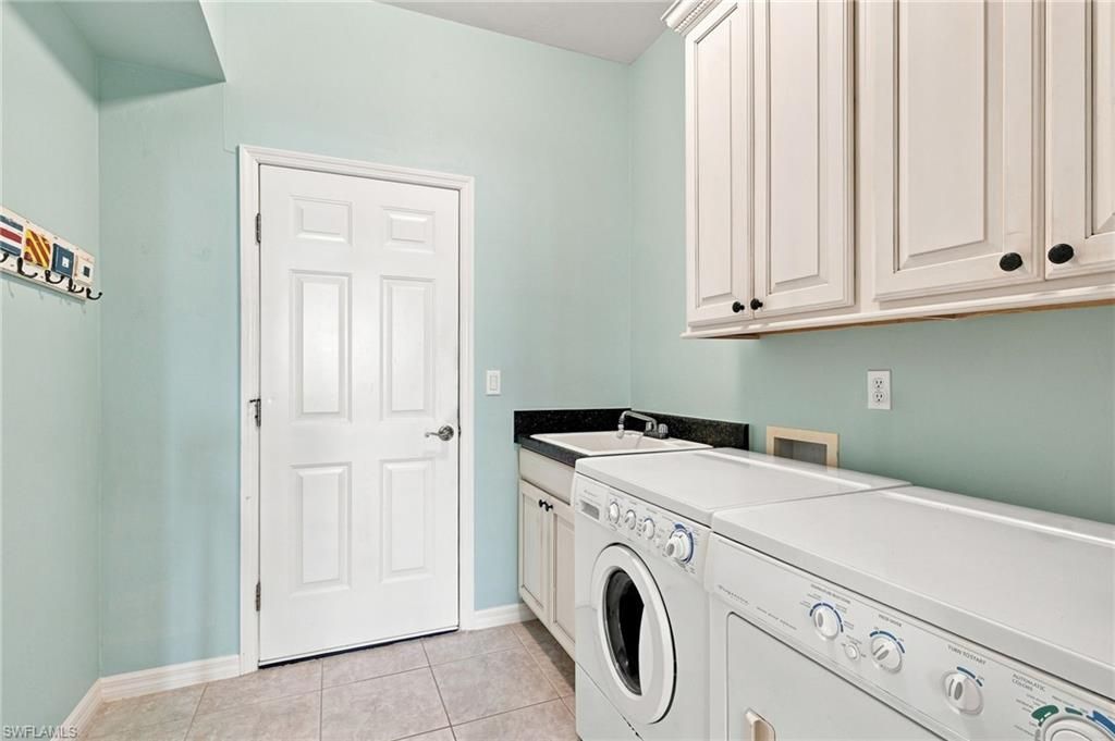 12833 Dresden Ct , Fort Myers, FL 33912 Photo