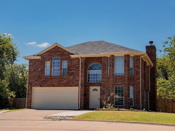 5025 Strummer Drive , North Richland Hills, TX 76180