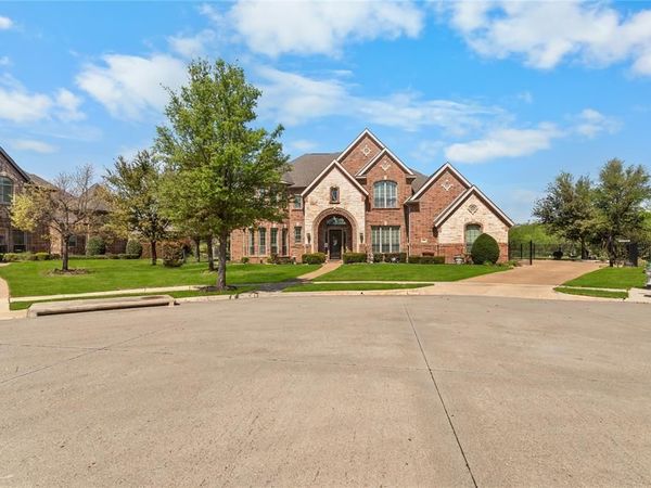 2109 Boulder Court , Southlake, TX 76092