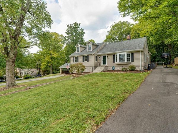 1204 Aladdin Road, Lookout Mountain, GA 30750